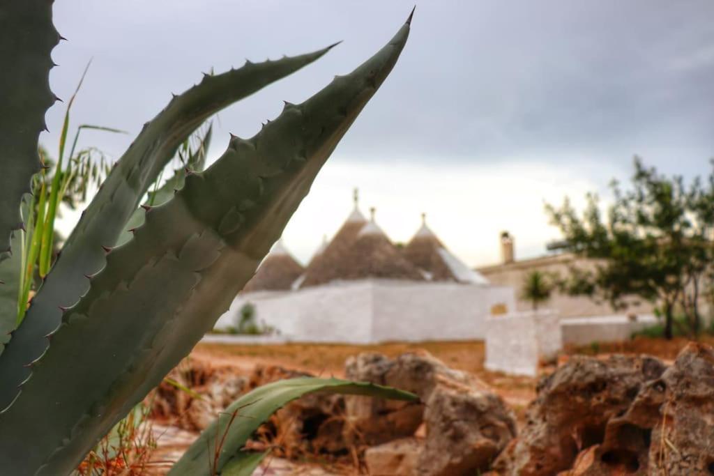 Вилла I Trulli D'A Ross Челье-Мессапика Экстерьер фото