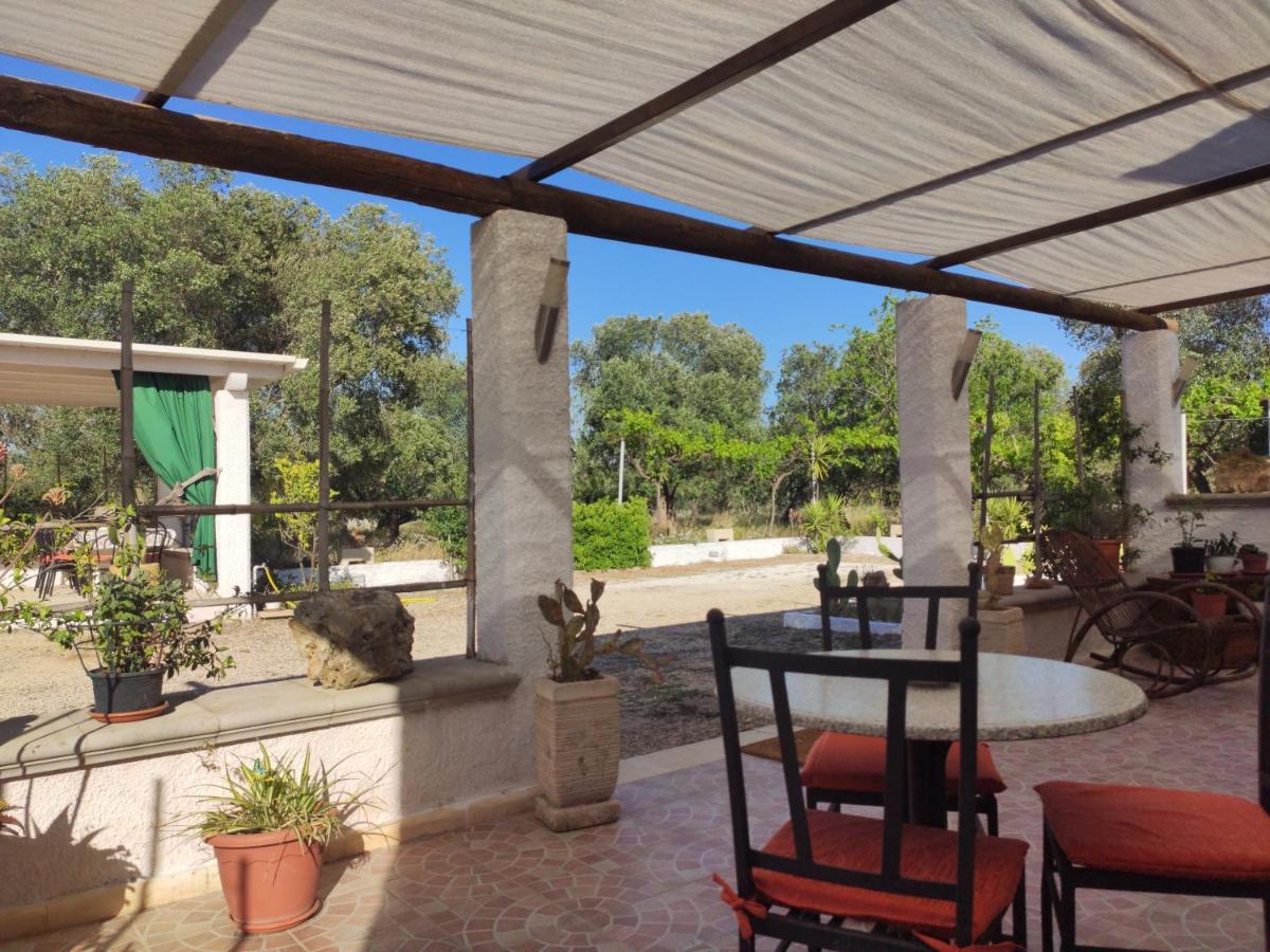 Вилла I Trulli D'A Ross Челье-Мессапика Экстерьер фото